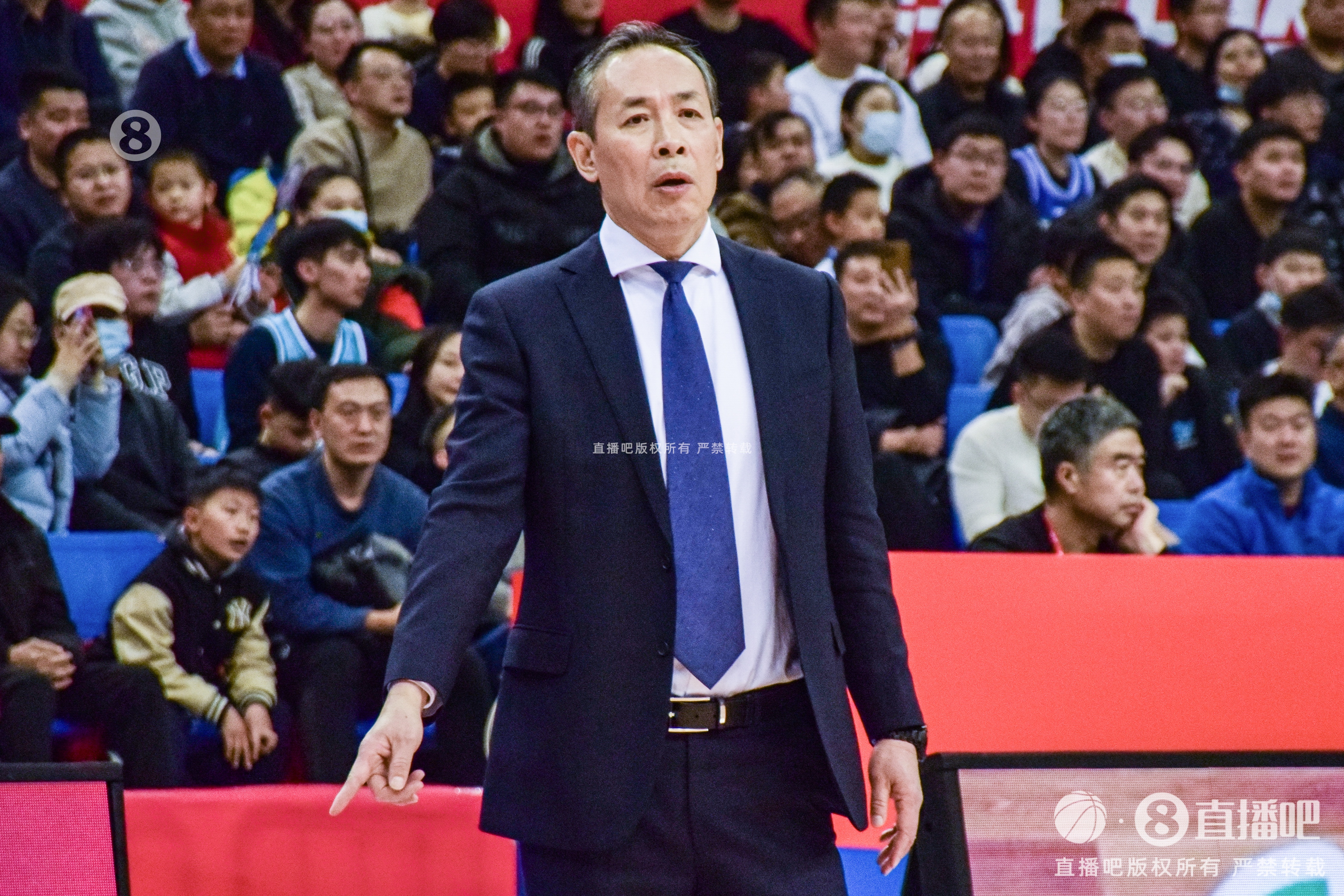 许利民:我们也想升级找一个更好的外援 但还得看实际情况