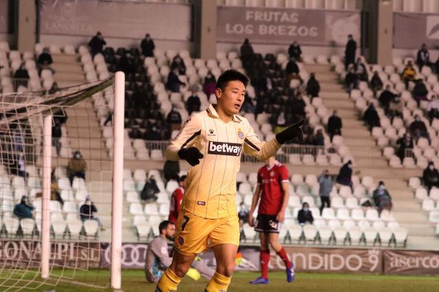 1609966289812042542.jpg ErEmjrsWMAgZi0Z.jpg